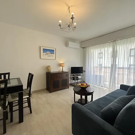 2p Pel1900 Apartmán